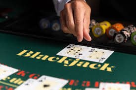 Dealer reveal and settlement selebtoto wap dealer reveal moment in live Caribbean Stud Poker